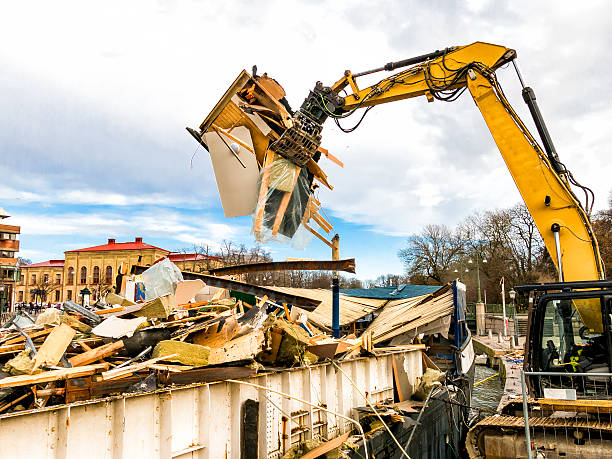 Best Yard Cleanup Services  in Tumter, WA
